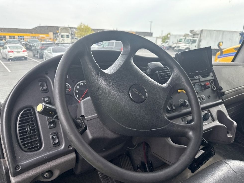 Refrigerated Truck-Light and Medium Duty Trucks-Freightliner-2019-M2-Jessup-MD-240,124\n\t\tmiles-$ 39,500 - Image 18