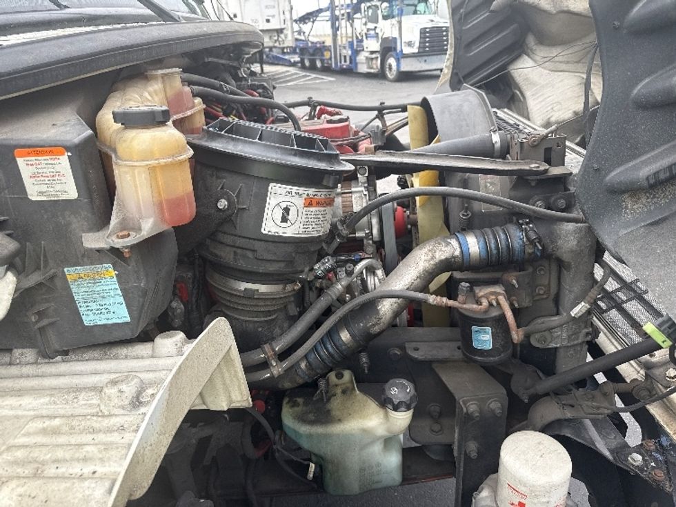 Refrigerated Truck-Light and Medium Duty Trucks-Freightliner-2019-M2-Jessup-MD-240,124\n\t\tmiles-$ 39,500 - Image 23