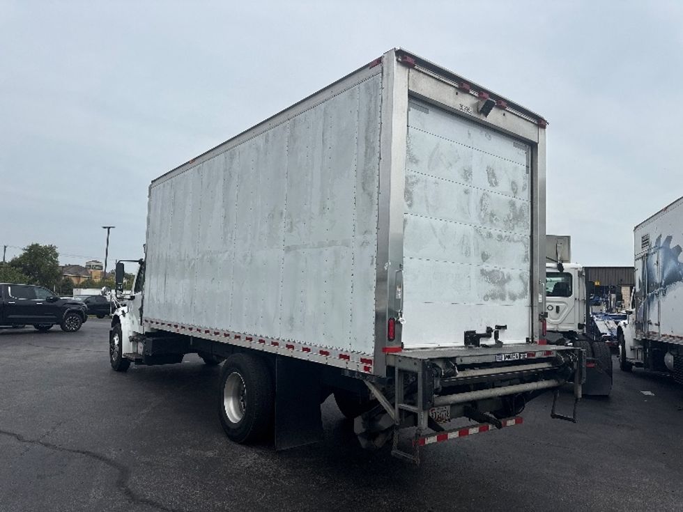 Refrigerated Truck-Light and Medium Duty Trucks-Freightliner-2019-M2-Jessup-MD-240,124\n\t\tmiles-$ 39,500 - Image 6