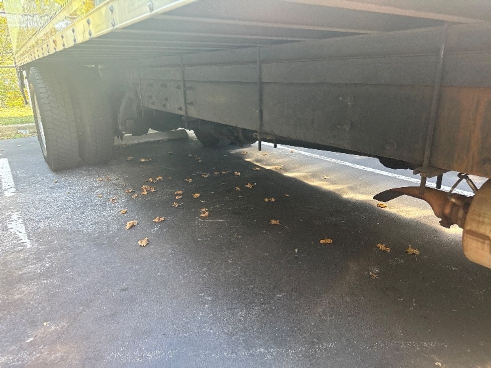 Refrigerated Truck-Light and Medium Duty Trucks-Freightliner-2019-M2-Jessup-MD-242,193\n\t\tmiles-$ 39,250 - Image 13