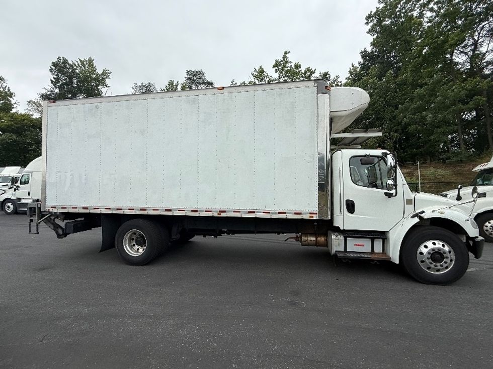 Refrigerated Truck-Light and Medium Duty Trucks-Freightliner-2019-M2-Jessup-MD-243,497\n\t\tmiles-$ 40,750 - Image 13