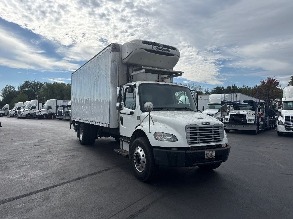 Refrigerated Truck-Light and Medium Duty Trucks-Freightliner-2019-M2-Jessup-MD-254,225\n\t\tmiles-$ 37,250 - Image 1