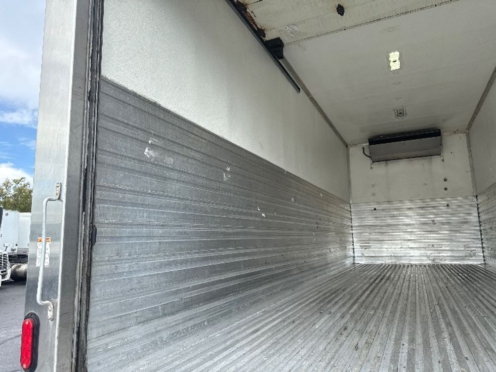 Refrigerated Truck-Light and Medium Duty Trucks-Freightliner-2019-M2-Jessup-MD-254,225\n\t\tmiles-$ 37,250 - Image 11