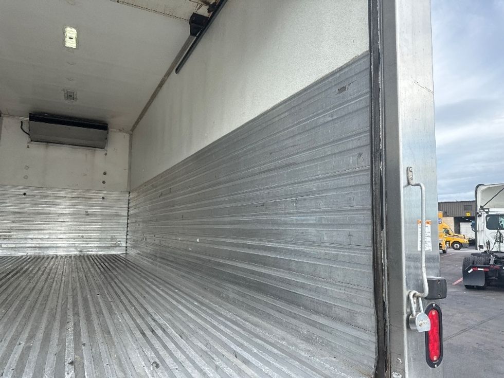 Refrigerated Truck-Light and Medium Duty Trucks-Freightliner-2019-M2-Jessup-MD-254,225\n\t\tmiles-$ 37,250 - Image 12