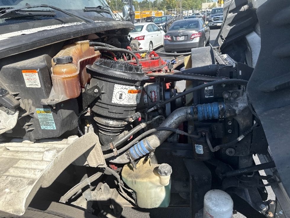 Refrigerated Truck-Light and Medium Duty Trucks-Freightliner-2019-M2-Jessup-MD-255,814\n\t\tmiles-$ 38,250 - Image 22