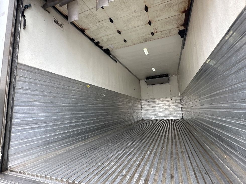 Refrigerated Truck-Light and Medium Duty Trucks-Freightliner-2019-M2-Jessup-MD-93,884\n\t\tmiles-$ 56,500 - Image 11