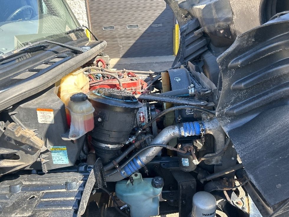 Refrigerated Truck-Light and Medium Duty Trucks-Freightliner-2019-M2-Jessup-PA-312,678\n\t\tmiles-$ 20,000 - Image 22