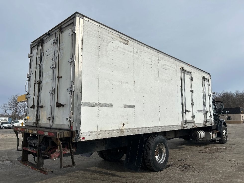 Refrigerated Truck-Light and Medium Duty Trucks-Freightliner-2019-M2-Jessup-PA-349,160\n\t\tmiles-$ 20,500 - Image 12