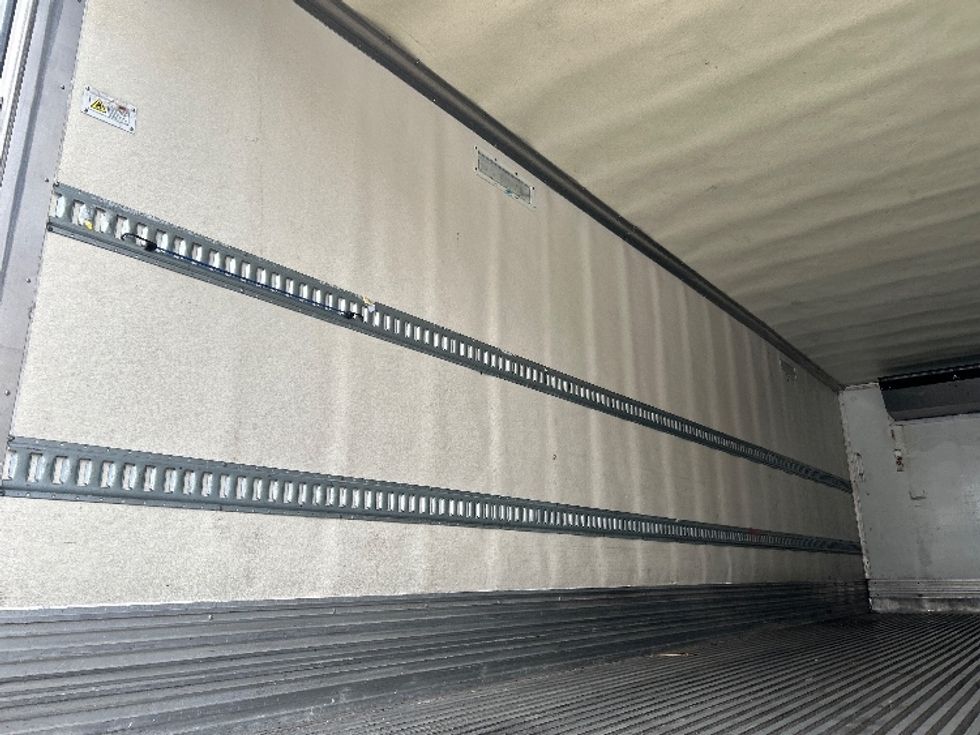 Refrigerated Truck-Light and Medium Duty Trucks-Freightliner-2019-M2-Jessup-PA-349,160\n\t\tmiles-$ 20,500 - Image 8