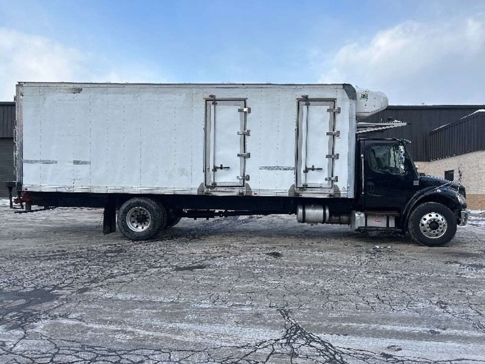 Refrigerated Truck-Light and Medium Duty Trucks-Freightliner-2019-M2-Jessup-PA-352,215\n\t\tmiles-$ 20,000 - Image 14
