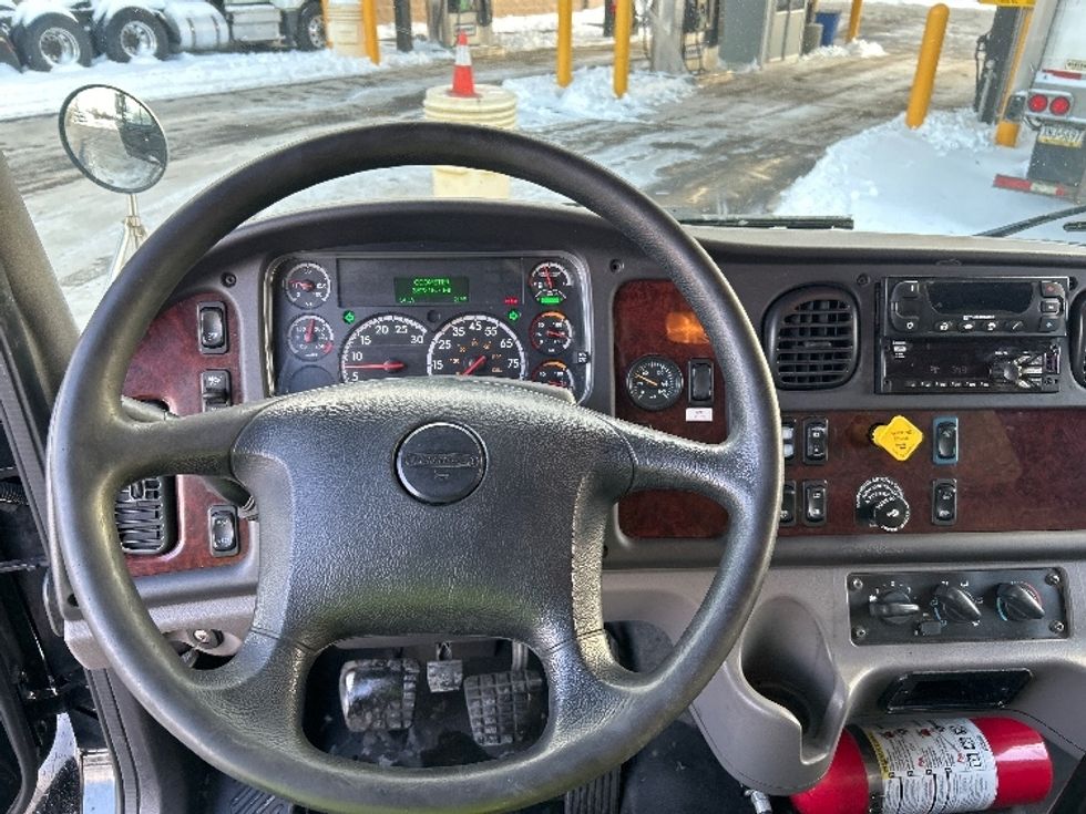 Refrigerated Truck-Light and Medium Duty Trucks-Freightliner-2019-M2-Jessup-PA-352,215\n\t\tmiles-$ 20,000 - Image 17