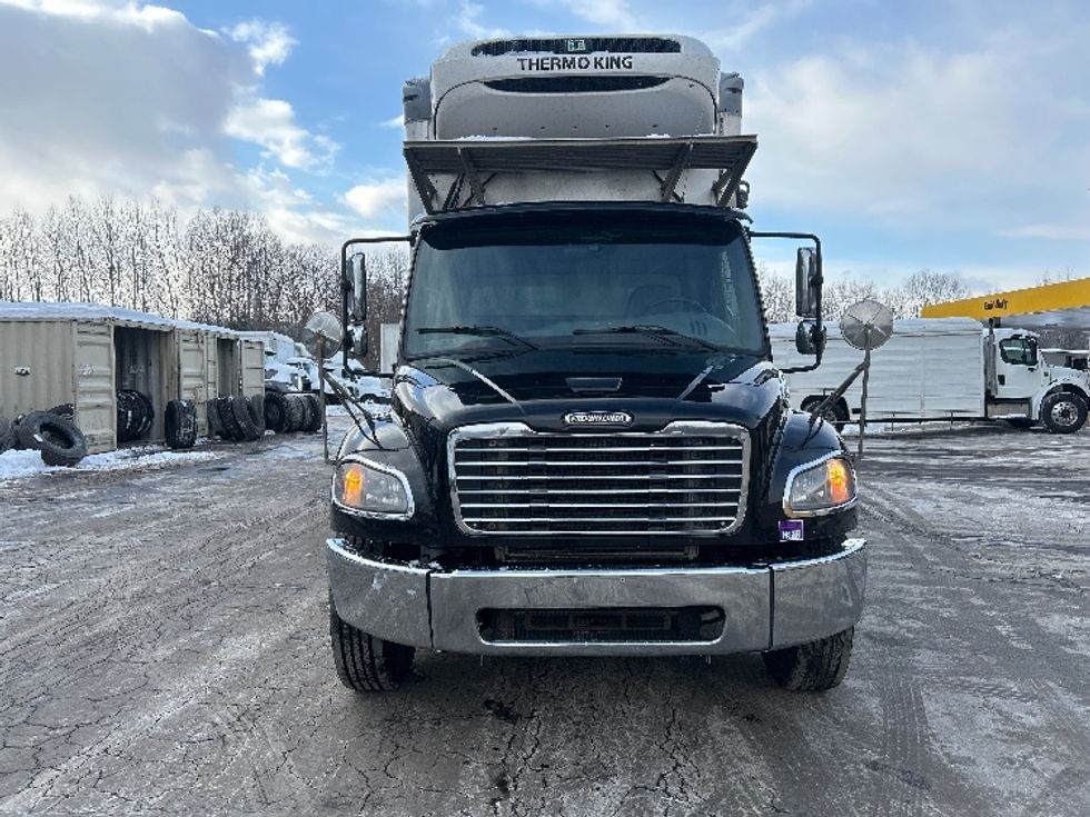 Refrigerated Truck-Light and Medium Duty Trucks-Freightliner-2019-M2-Jessup-PA-352,215\n\t\tmiles-$ 20,000 - Image 2