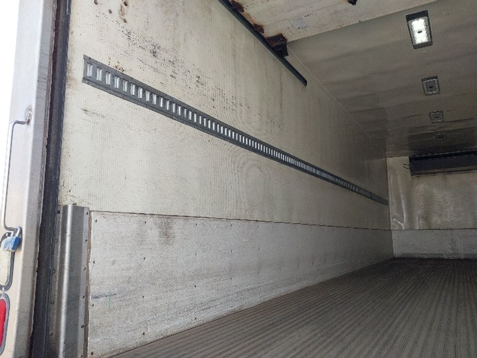 Refrigerated Truck-Light and Medium Duty Trucks-Freightliner-2019-M2-Kansas City-MO-314,090\n\t\tmiles-$ 41,500 - Image 11