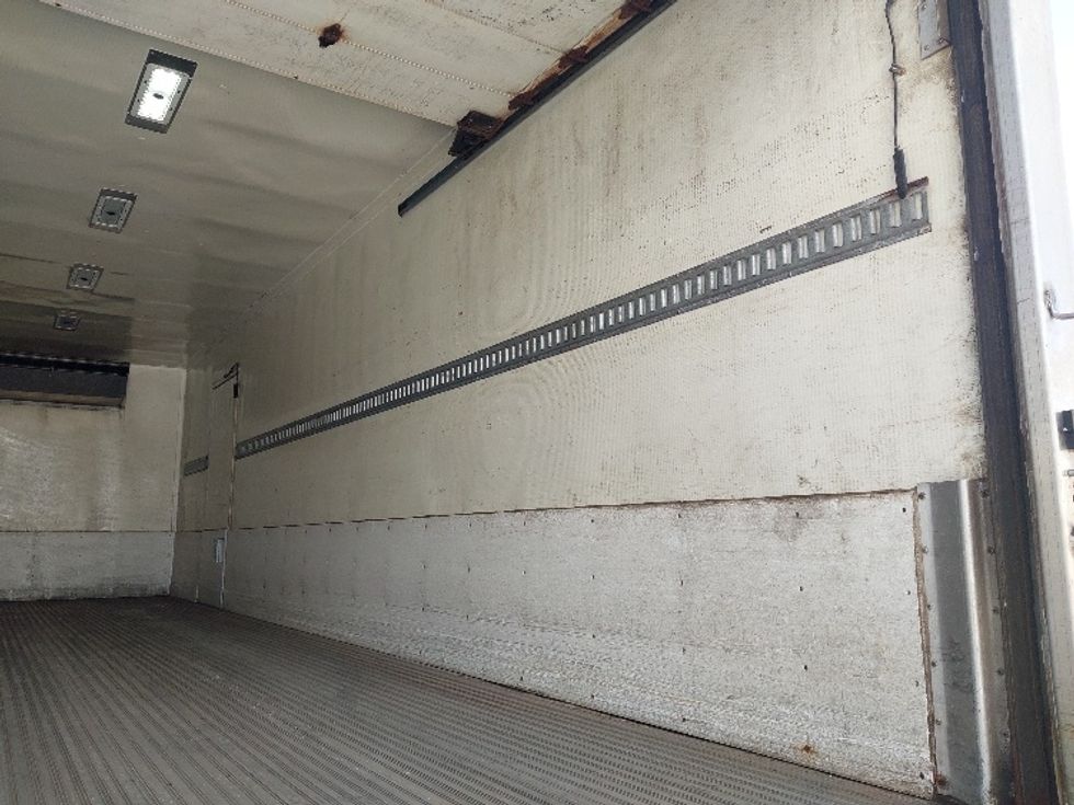 Refrigerated Truck-Light and Medium Duty Trucks-Freightliner-2019-M2-Kansas City-MO-314,090\n\t\tmiles-$ 41,500 - Image 12