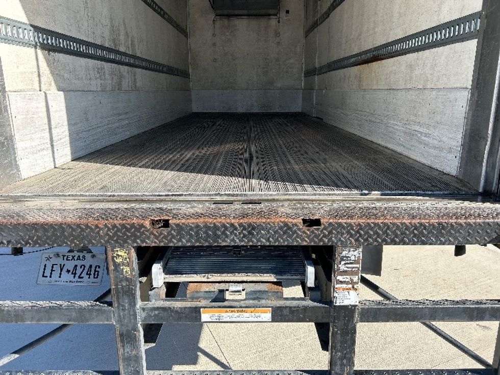 Refrigerated Truck-Light and Medium Duty Trucks-Freightliner-2019-M2-Katy-TX-155,354\n\t\tmiles-$ 47,500 - Image 10
