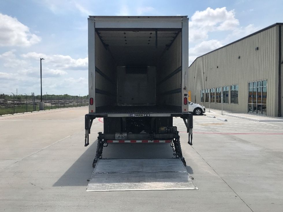 Refrigerated Truck-Light and Medium Duty Trucks-Freightliner-2019-M2-Katy-TX-228,475\n\t\tmiles-$ 52,500 - Image 9