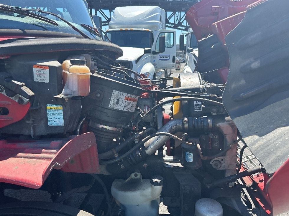 Refrigerated Truck-Light and Medium Duty Trucks-Freightliner-2019-M2-Kearny-NJ-93,148\n\t\tmiles-$ 46,500 - Image 23