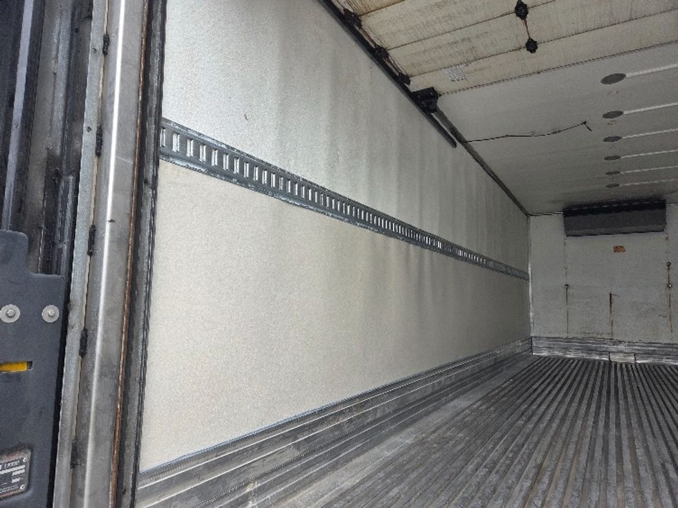 Refrigerated Truck-Light and Medium Duty Trucks-Freightliner-2019-M2-Kent-WA-147,083\n\t\tmiles-$ 52,750 - Image 11