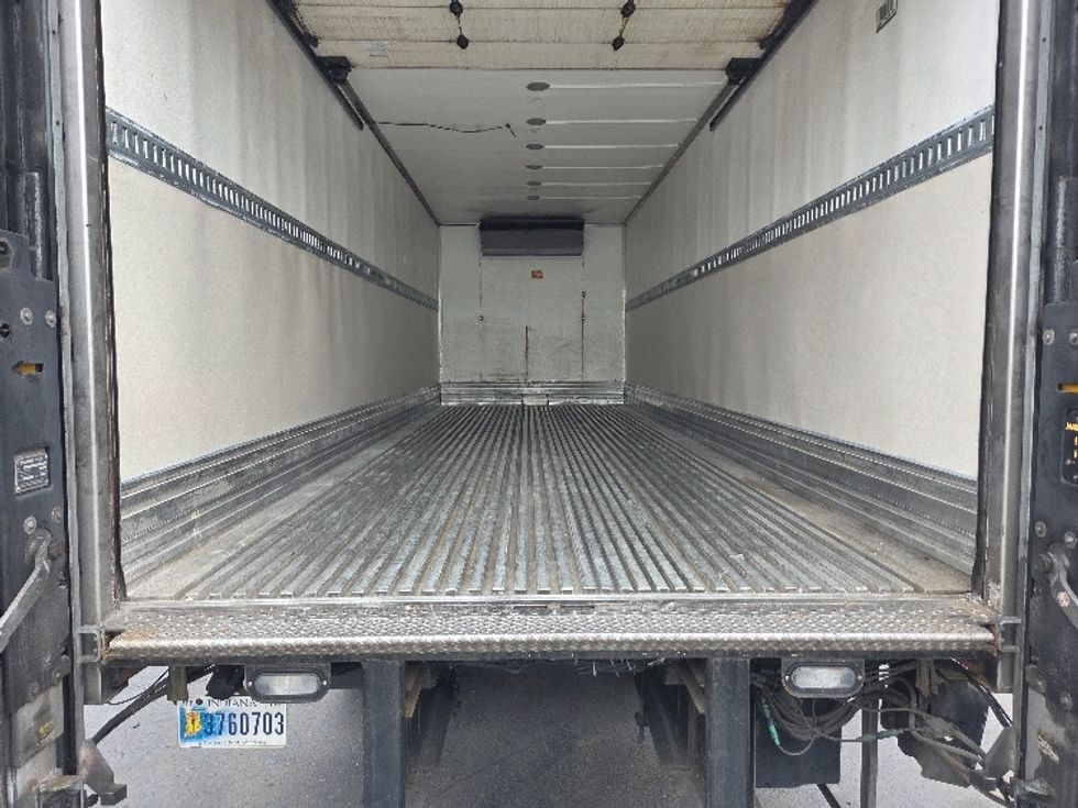 Refrigerated Truck-Light and Medium Duty Trucks-Freightliner-2019-M2-Kent-WA-147,083\n\t\tmiles-$ 52,750 - Image 9
