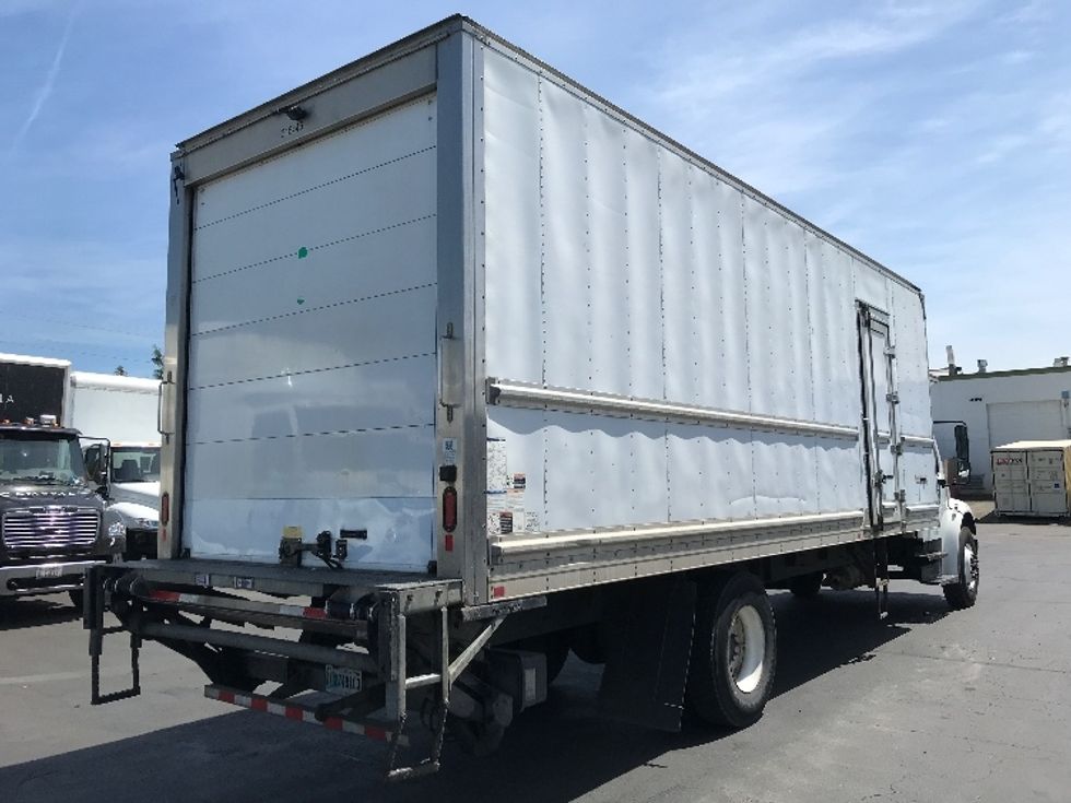 Refrigerated Truck-Light and Medium Duty Trucks-Freightliner-2019-M2-Kent-WA-184,500\n\t\tmiles-$ 61,250 - Image 13