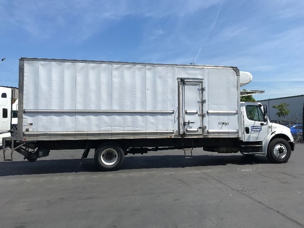 Refrigerated Truck-Light and Medium Duty Trucks-Freightliner-2019-M2-Kent-WA-184,500\n\t\tmiles-$ 61,250 - Image 15