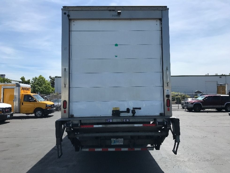 Refrigerated Truck-Light and Medium Duty Trucks-Freightliner-2019-M2-Kent-WA-184,500\n\t\tmiles-$ 61,250 - Image 7