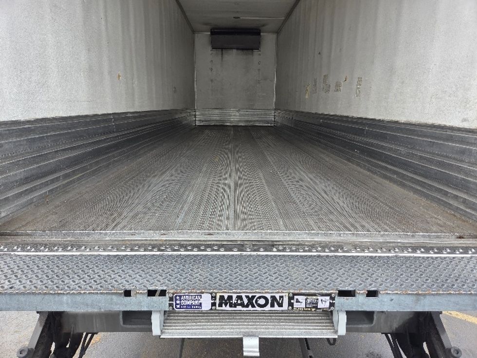 Refrigerated Truck-Light and Medium Duty Trucks-Freightliner-2019-M2-Kent-WA-242,923\n\t\tmiles-$ 45,000 - Image 10