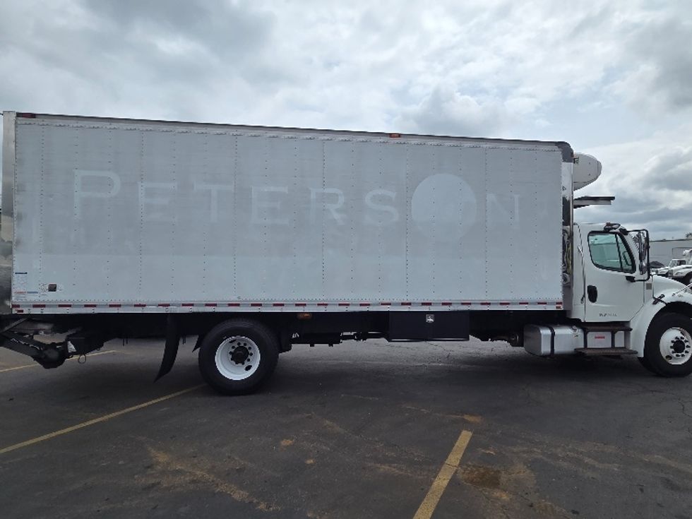 Refrigerated Truck-Light and Medium Duty Trucks-Freightliner-2019-M2-Kent-WA-242,923\n\t\tmiles-$ 45,000 - Image 15