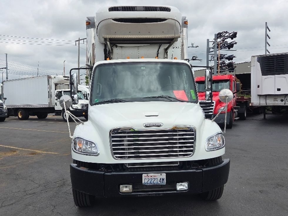 Refrigerated Truck-Light and Medium Duty Trucks-Freightliner-2019-M2-Kent-WA-242,923\n\t\tmiles-$ 45,000 - Image 2