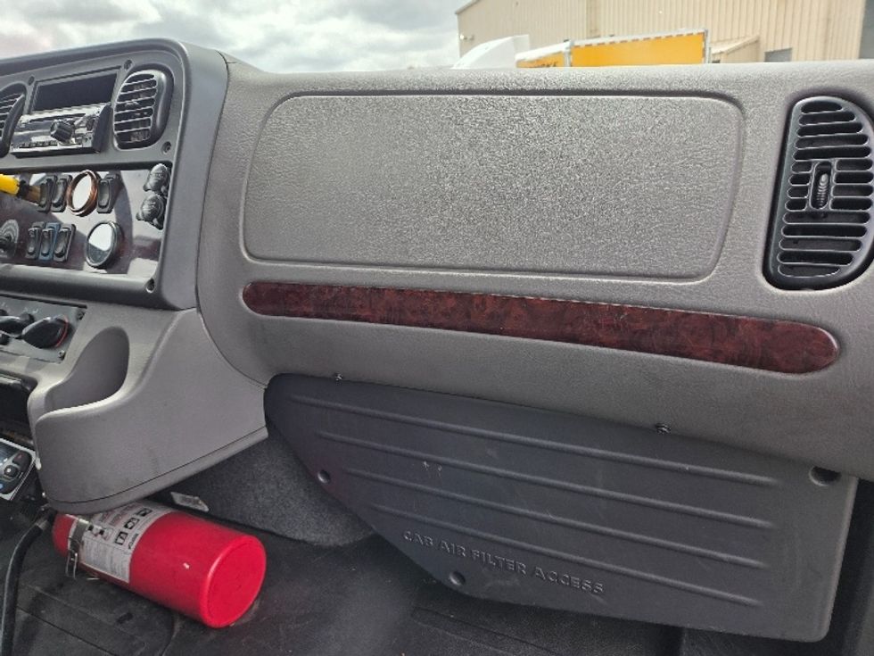 Refrigerated Truck-Light and Medium Duty Trucks-Freightliner-2019-M2-Kent-WA-242,923\n\t\tmiles-$ 45,000 - Image 21