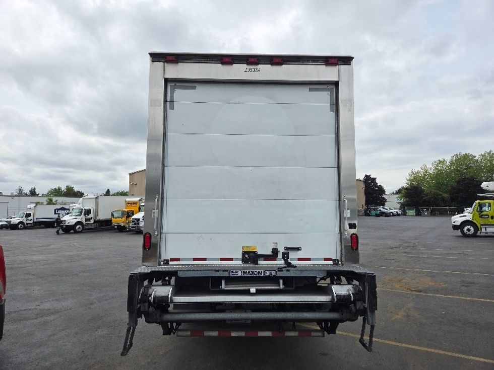Refrigerated Truck-Light and Medium Duty Trucks-Freightliner-2019-M2-Kent-WA-242,923\n\t\tmiles-$ 45,000 - Image 7