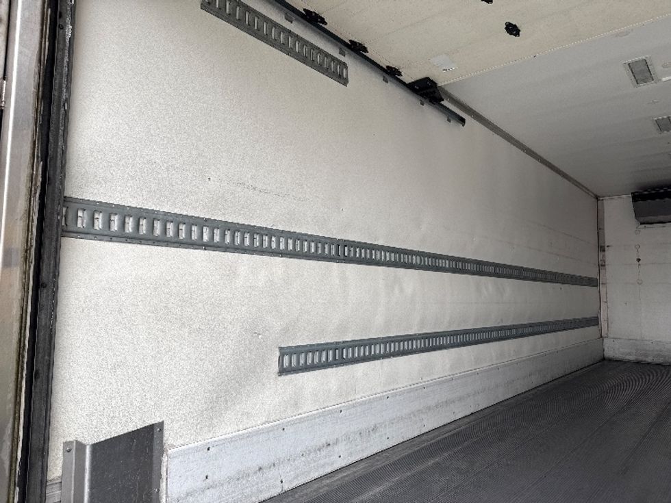 Refrigerated Truck-Light and Medium Duty Trucks-Freightliner-2019-M2-Knoxville-TN-222,378\n\t\tmiles-$ 48,500 - Image 11