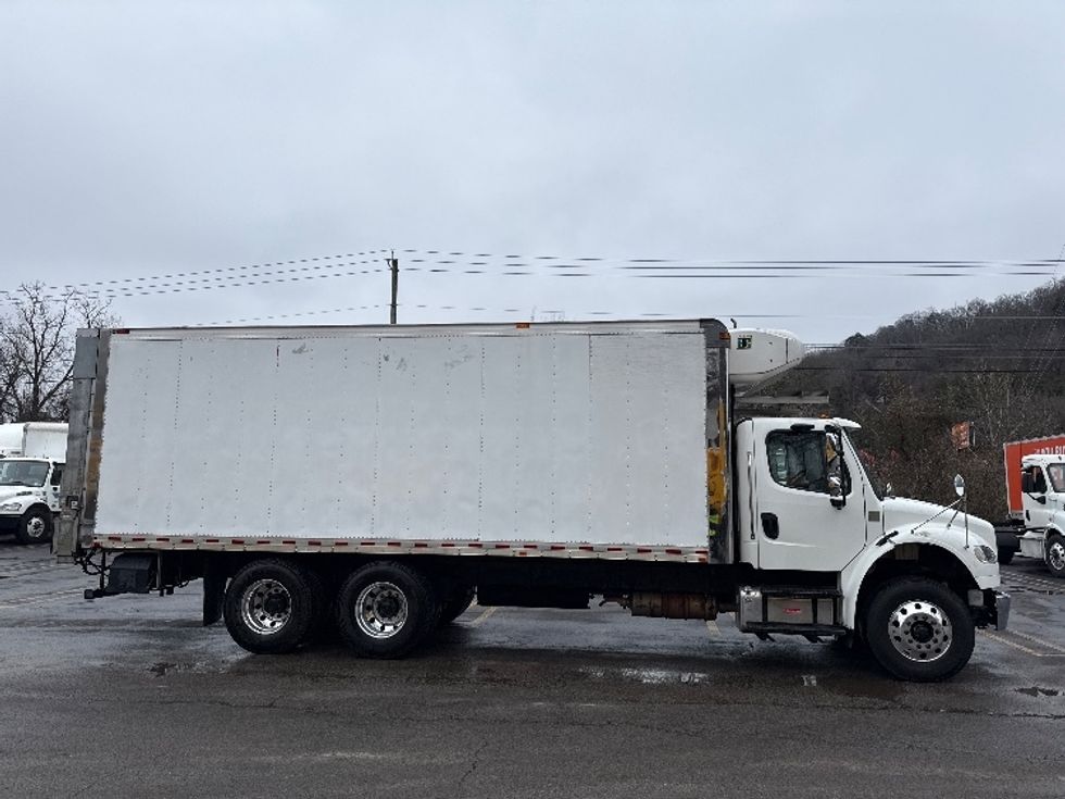 Refrigerated Truck-Light and Medium Duty Trucks-Freightliner-2019-M2-Knoxville-TN-222,378\n\t\tmiles-$ 48,500 - Image 15