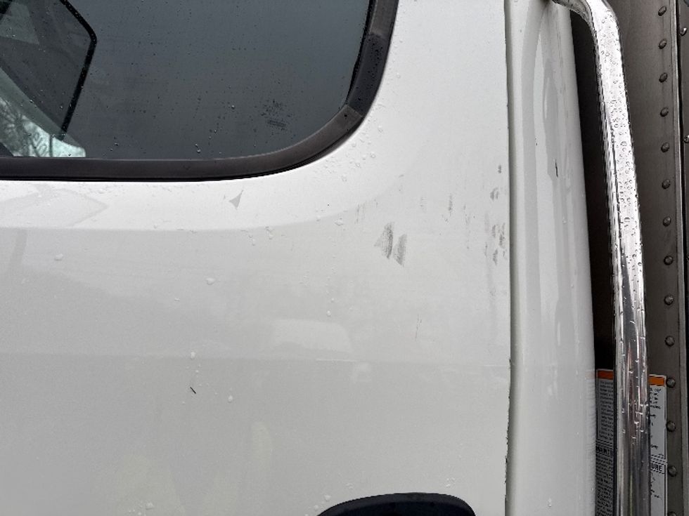 Refrigerated Truck-Light and Medium Duty Trucks-Freightliner-2019-M2-Knoxville-TN-222,378\n\t\tmiles-$ 48,500 - Image 26