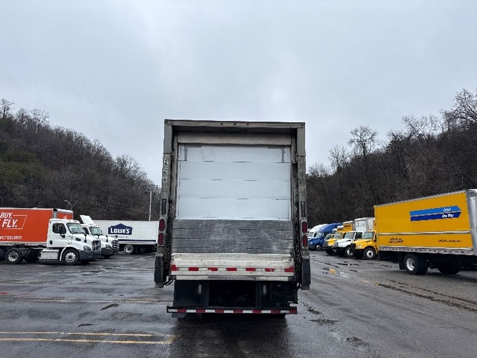 Refrigerated Truck-Light and Medium Duty Trucks-Freightliner-2019-M2-Knoxville-TN-222,378\n\t\tmiles-$ 48,500 - Image 7