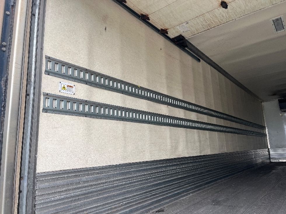 Refrigerated Truck-Light and Medium Duty Trucks-Freightliner-2019-M2-La Mirada-CA-108,909\n\t\tmiles-$ 50,750 - Image 11