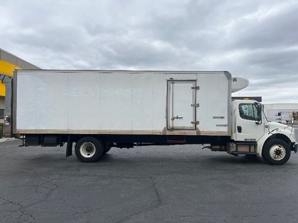 Refrigerated Truck-Light and Medium Duty Trucks-Freightliner-2019-M2-La Mirada-CA-108,909\n\t\tmiles-$ 50,750 - Image 15