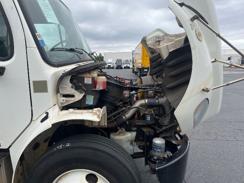 Refrigerated Truck-Light and Medium Duty Trucks-Freightliner-2019-M2-La Mirada-CA-108,909\n\t\tmiles-$ 50,750 - Image 23