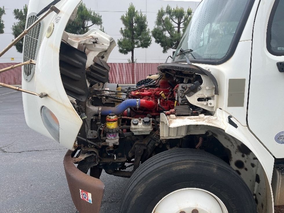 Refrigerated Truck-Light and Medium Duty Trucks-Freightliner-2019-M2-La Mirada-CA-108,909\n\t\tmiles-$ 50,750 - Image 24