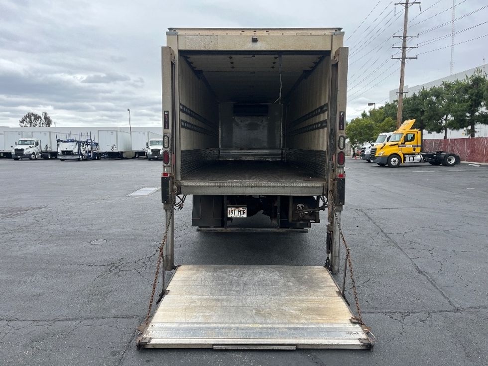 Refrigerated Truck-Light and Medium Duty Trucks-Freightliner-2019-M2-La Mirada-CA-108,909\n\t\tmiles-$ 50,750 - Image 9
