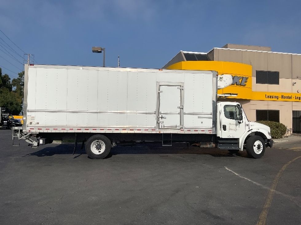 Refrigerated Truck-Light and Medium Duty Trucks-Freightliner-2019-M2-La Mirada-CA-120,402\n\t\tmiles-$ 68,500 - Image 15