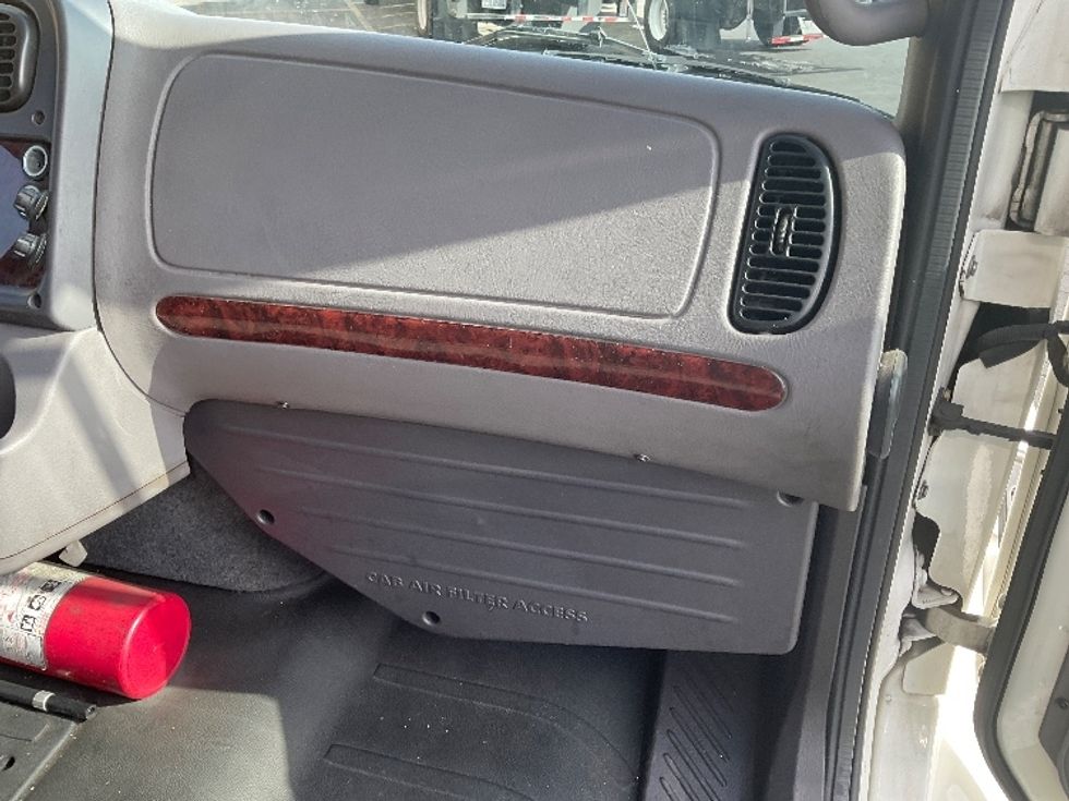 Refrigerated Truck-Light and Medium Duty Trucks-Freightliner-2019-M2-La Mirada-CA-120,402\n\t\tmiles-$ 68,500 - Image 21