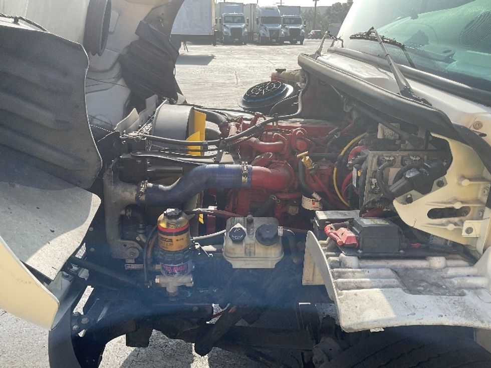 Refrigerated Truck-Light and Medium Duty Trucks-Freightliner-2019-M2-La Mirada-CA-120,402\n\t\tmiles-$ 68,500 - Image 24