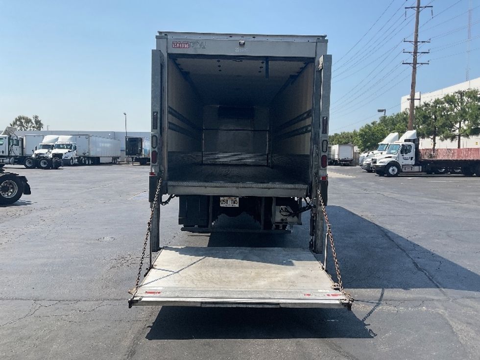 Refrigerated Truck-Light and Medium Duty Trucks-Freightliner-2019-M2-La Mirada-CA-157,083\n\t\tmiles-$ 49,250 - Image 9