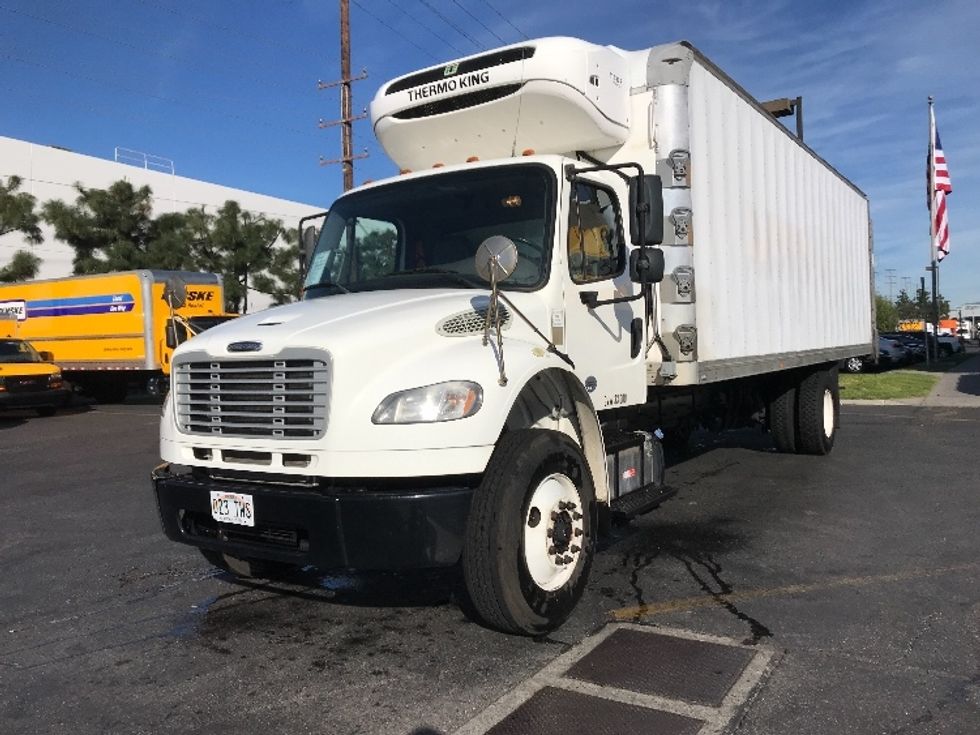 Refrigerated Truck-Light and Medium Duty Trucks-Freightliner-2019-M2-La Mirada-CA-202,784\n\t\tmiles-$ 45,500 - Image 3