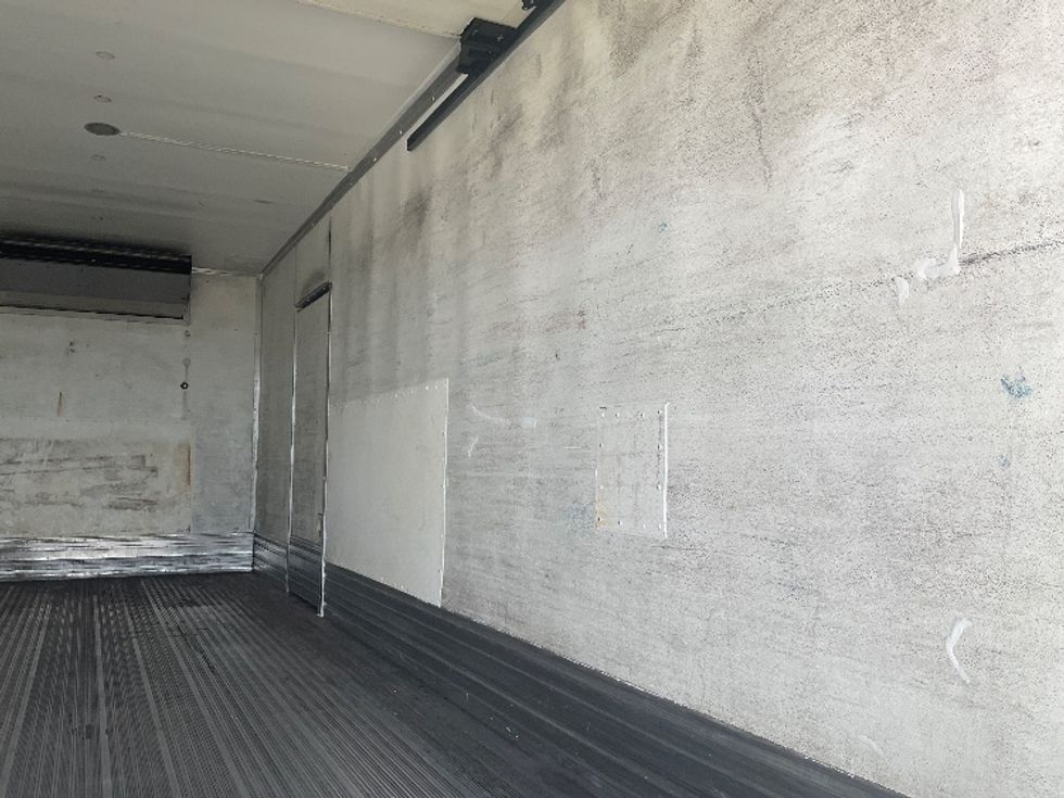 Refrigerated Truck-Light and Medium Duty Trucks-Freightliner-2019-M2-La Mirada-CA-58,693\n\t\tmiles-$ 63,500 - Image 12
