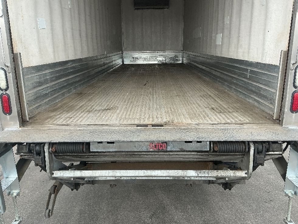 Refrigerated Truck-Light and Medium Duty Trucks-Freightliner-2019-M2-La Porte-IN-485,221\n\t\tmiles-$ 19,750 - Image 10