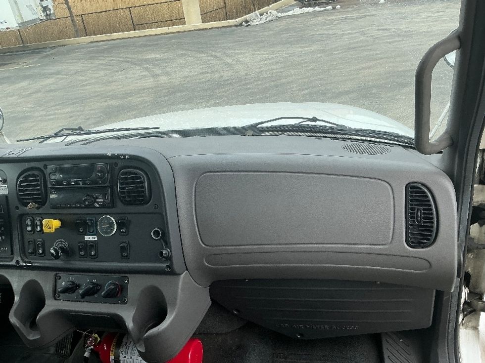 Refrigerated Truck-Light and Medium Duty Trucks-Freightliner-2019-M2-La Porte-IN-485,221\n\t\tmiles-$ 19,750 - Image 21