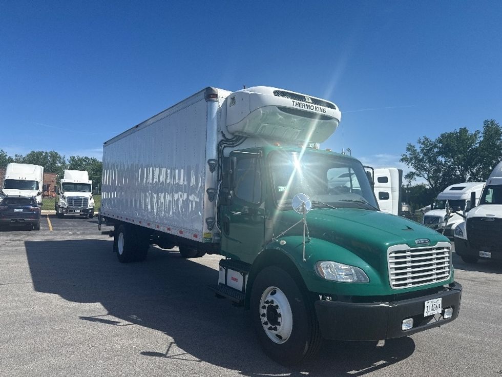 Refrigerated Truck-Light and Medium Duty Trucks-Freightliner-2019-M2-La Porte-IN-65,324\n\t\tmiles-$ 64,250 - Image 1