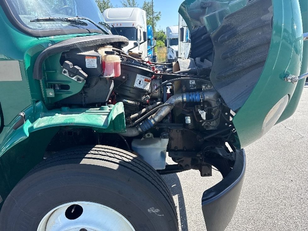 Refrigerated Truck-Light and Medium Duty Trucks-Freightliner-2019-M2-La Porte-IN-65,324\n\t\tmiles-$ 64,250 - Image 23